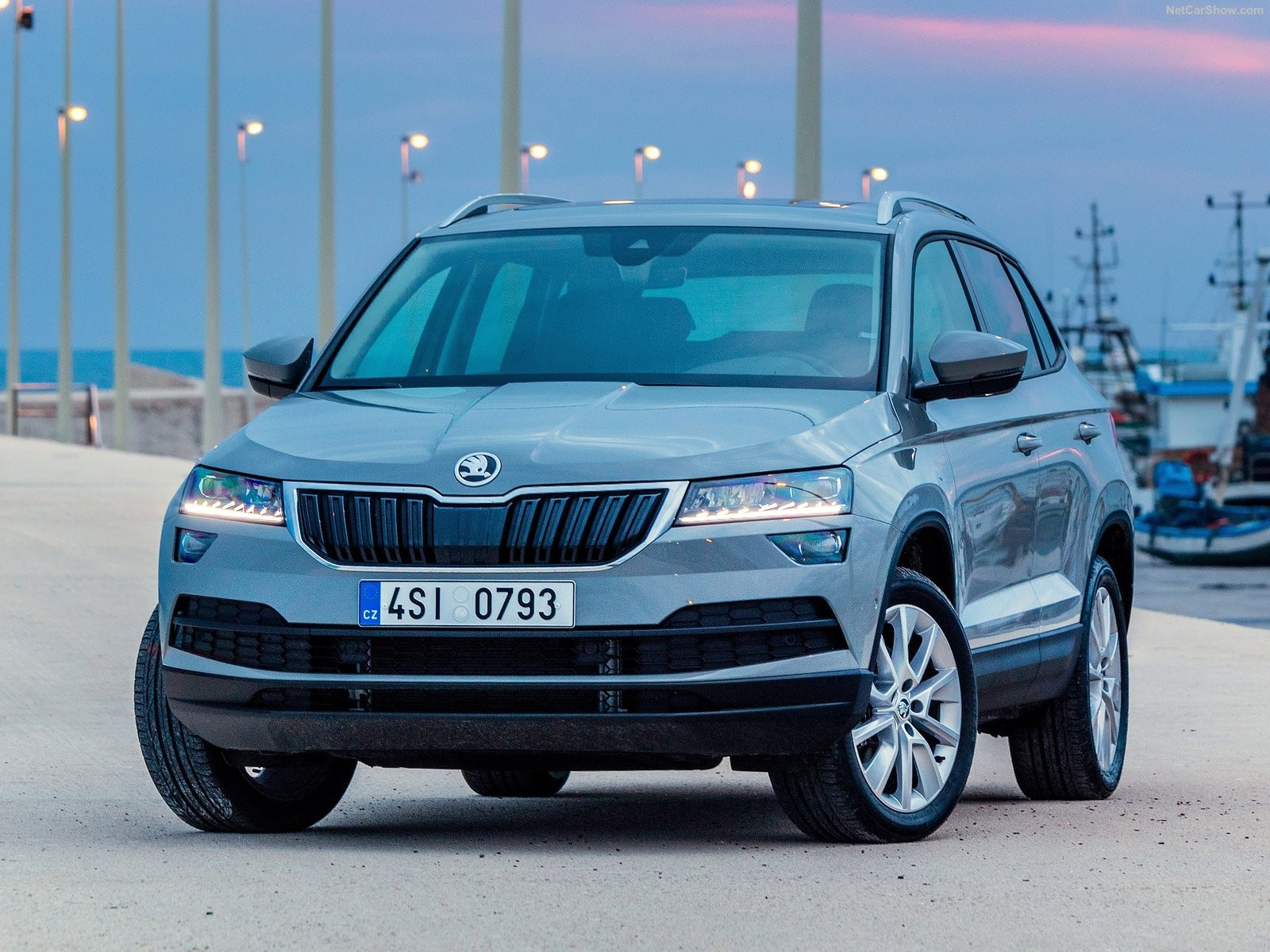 Skoda karoq. Новая Шкода Карок. Новый кроссовер Шкода Karoq. Volkswagen Карок.