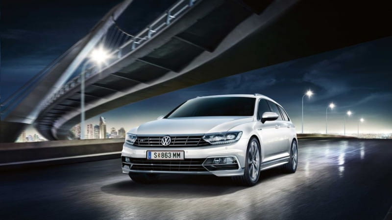 Volkswagen Passat Variant (od 10/2014) Highline R-paket