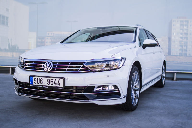 Volkswagen Passat Variant (od 10/2014) Highline R-line