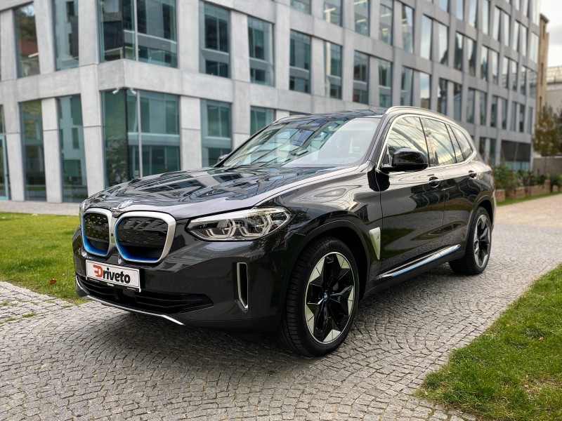 BMW iX3 (od 10/2021)