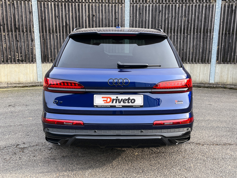 Audi Q7 (od 09/2019) S line