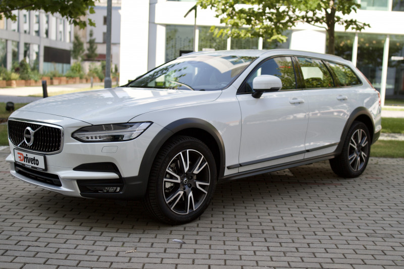 Volvo V90 Cross Country (od 11/2016) Pro