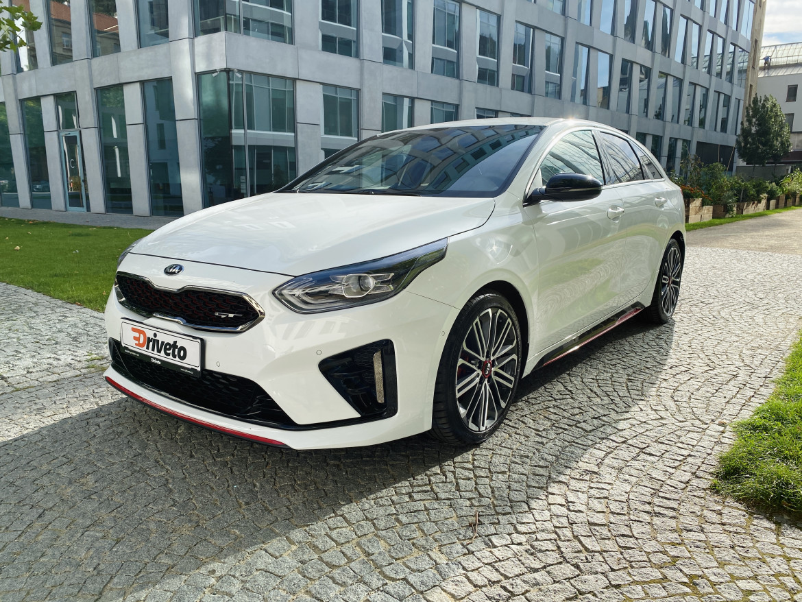 KIA ProCeed