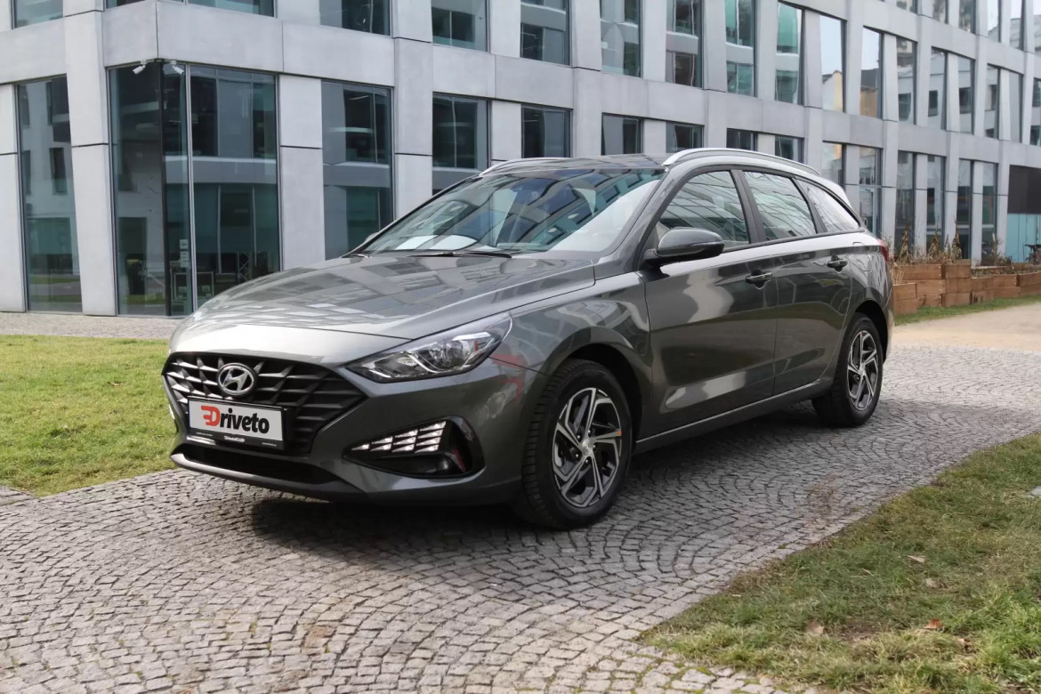 Hyundai i30 fastback