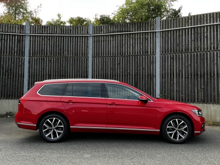 Volkswagen Passat Variant (od 08/2019) Elegance