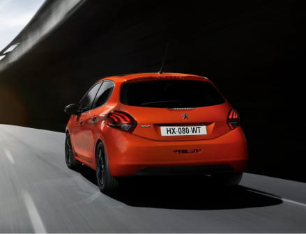 Peugeot 208 BlueHDi 120 STOP&START Allure