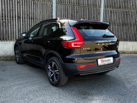 Volvo XC40 (od 02/2018) Plus Dark