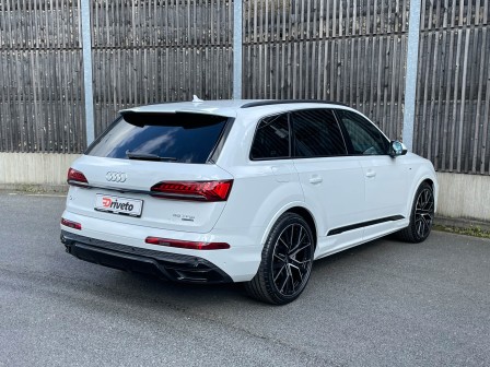 Audi Q7 (od 09/2019) S line