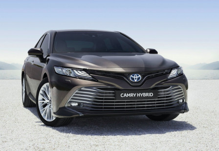 Toyota Camry (od 03/2019) 2.5, 160 kW, Hybridní, Automatická převodovka