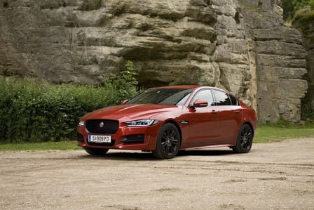 Jaguar XE (od 06/2015) 2.0, 132 kW, Naftový, Automatická převodovka