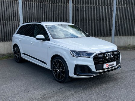 Audi Q7 (od 09/2019) S line