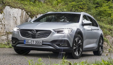 Opel Insignia Country Tourer (od 06/2017) 2.0, 191 kW, Benzinový, 4x4, Automatická převodovka