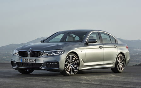 BMW Řada 5 Sedan (02/2019 - 12/2023) 2.0, 185 kW, 4x4, Hybridní, Automatická převodovka