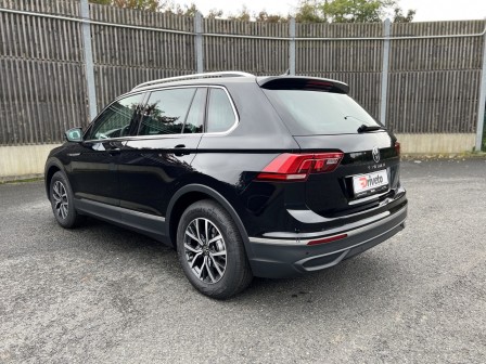 Volkswagen Tiguan (od 09/2020) Life