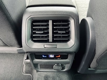 Volkswagen Tiguan (od 09/2020) Life