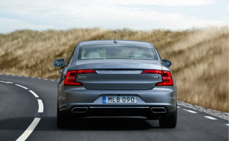 Volvo S90 (od 07/2016) 2.0 D5, 173 kW, Naftový, 4x4, Automatická převodovka